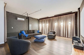 BSV1800 Luxury 7 Bedroom 5 Bathroom Villa in Solara Resort